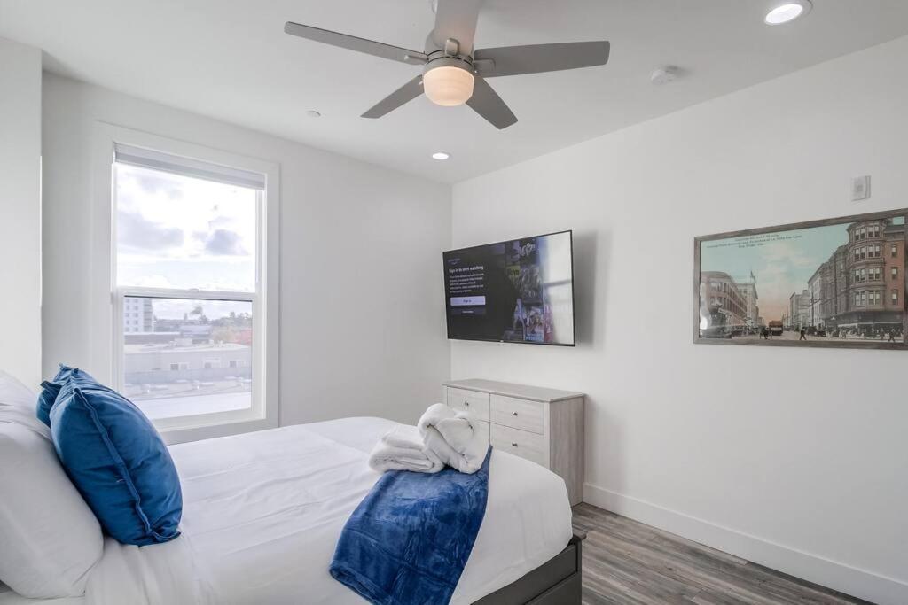 Park Blvd Paradise 303 King Bed With A Private Spa San Diego Eksteriør billede